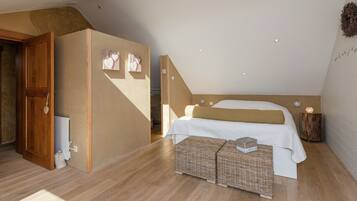 Rumah | 2 kamar tidur dan dilengkapi dengan perabotan berbeda-beda