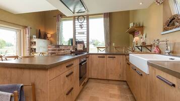 House | Private kitchen | High chair