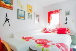 Apartment - Refreshing Apartment in Omis With Balcony (Omis)