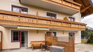 Unclassified image, 3 of 8, button - Charming Holiday Home in Mariapfarr With Balcony (Mariapfarr)