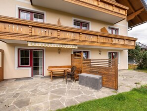 Exterior - Charming Holiday Home in Mariapfarr With Balcony (Mariapfarr)