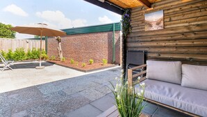 Unclassified image, 2 of 29, button - Tranquil Holiday Home in Noordwijkerhout near Sea Beach with Infrared Sauna (Noordwijkerhout)