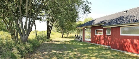 House | Property grounds