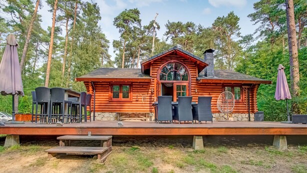 Exterior - Secluded Holiday Home in De Lutte near Forest (De Lutte)