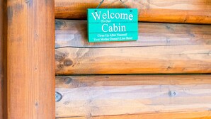 Room - Secluded Holiday Home in De Lutte near Forest (De Lutte)