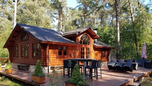 Exterior - Secluded Holiday Home in De Lutte near Forest (De Lutte)