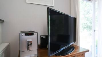2 slaapkamers, individueel gemeubileerd, beddengoed