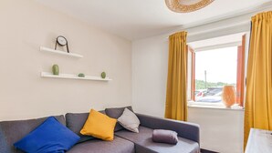 Unclassified image, 3 of 14, button - Cosy Holiday Home in Moneglia Near Hiking Trails (Moneglia)