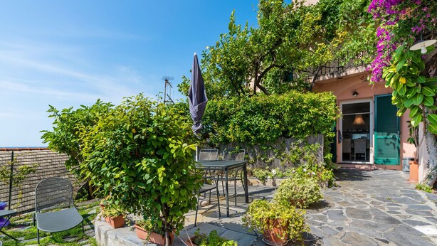 Exterior - Graceful Apartment in Cervo With Garden (Cervo)
