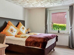 Apartment | 2 bedrooms, individually furnished - Charming Apartment Near the Forest and River (Braunlage)
