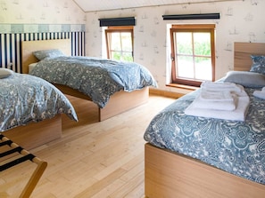 Villa | 4 bedrooms, individually furnished
