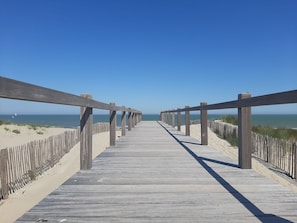 Beach - Comfortable Apartment in Nieuwpoort Near Seabeach (Nieuwpoort)