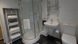 Unclassified image, 4 of 19, button - Delightful Holiday Home in the Center of Bridgnorth (Bridgnorth)