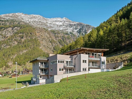 Cosy Flat in Zweiselstein With Garden