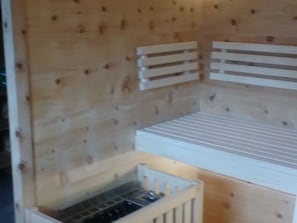 Spa - Apartment in Hart im Zillertal near Spieljochbahn Fügen (Hart im Zillertal)
