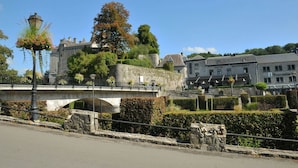 Exterior - Lavish Apartment in Durbuy With Swimming Pool and Garden (Durbuy)