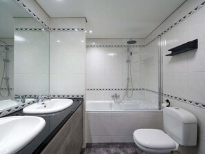 Bathtub