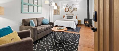 Strykjärn/strykbräda, gratis wi-fi och sängkläder