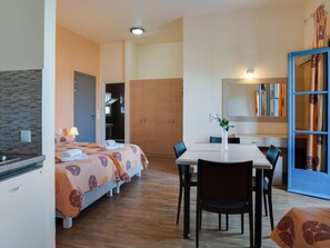 Dining - Lovely Apartment in Lesbos Island With Balcony (Lesvos)