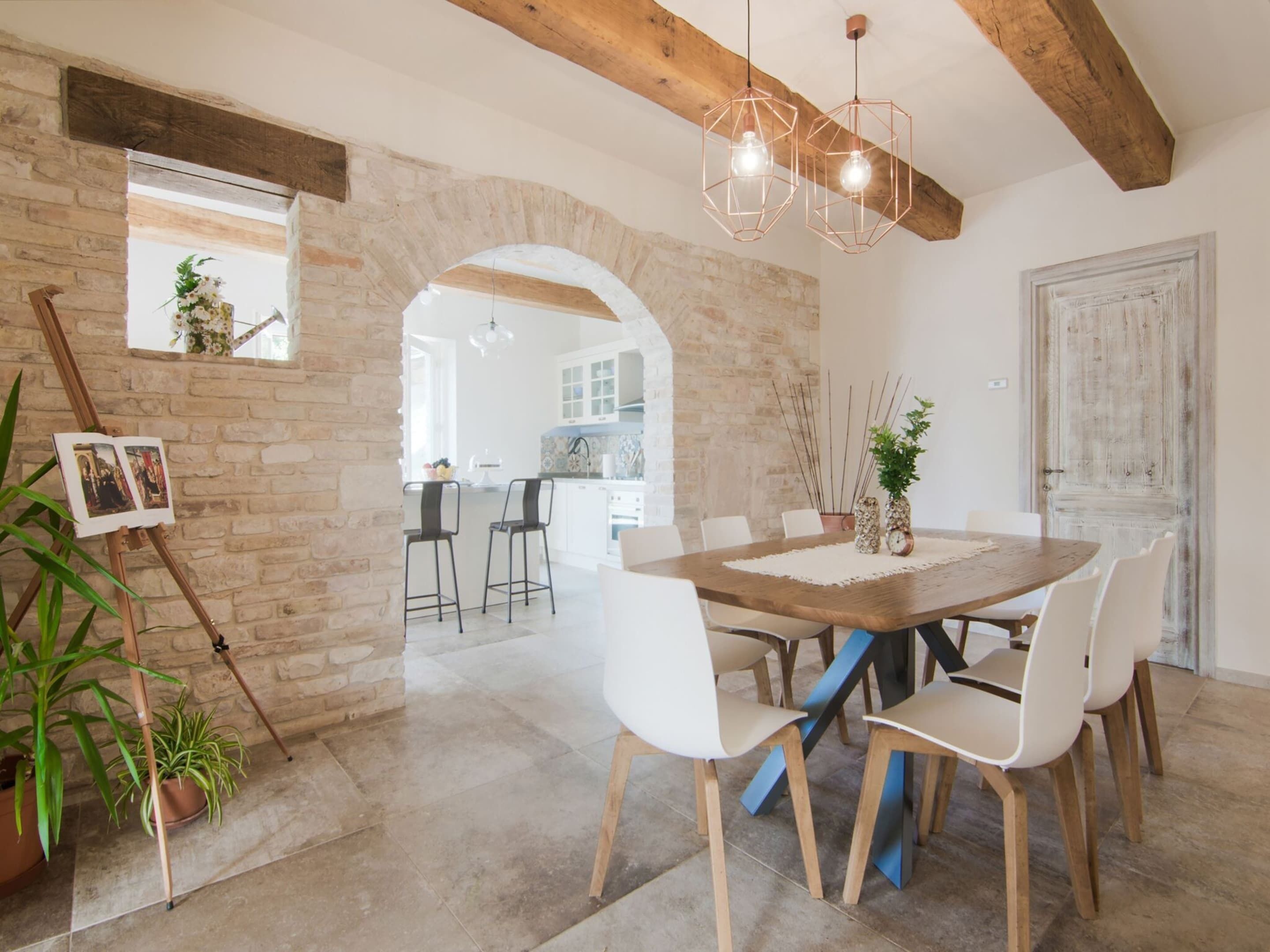 Villa | Dining