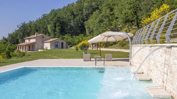 Villa | Piscine | Piscine couverte, piscine extérieure