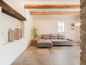 Villa | Living area