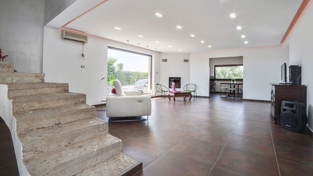 Vila | Área de estar | Lareira