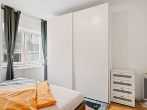 Apartment | 2 bedrooms, bed sheets