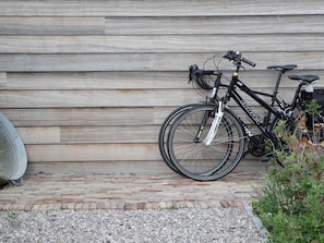 Exterior - Elegant Holiday Home in Diksmuide near Dodengang War Museum (Diksmuide)