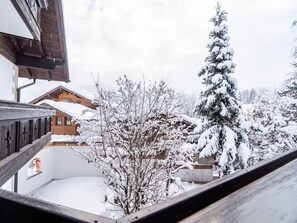 Balcony - Lush Holiday Home in Altenmarkt im Pongau With Indoor Pool (Altenmarkt im Pongau)