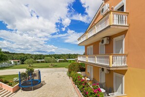 Garden - Banjole Family Fun Retreat (Medulin)