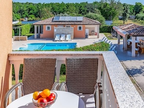 Apartment | Pool