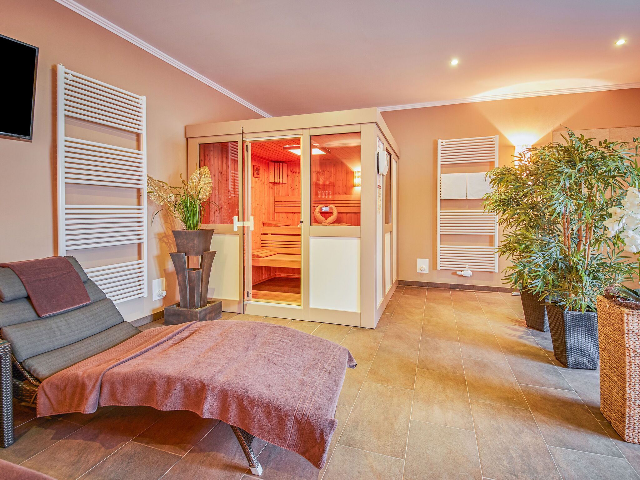 1 bedroom, individually furnished, bed sheets