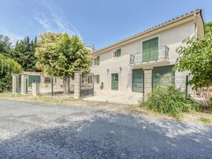 Reception - Lovely Holiday Home in Ouveillan With Private Garden (Ouveillan)