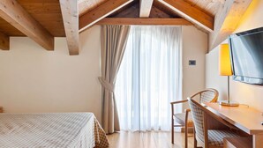 House - Lavish Holiday Home in Scanno near Lago di Scanno (Scanno)