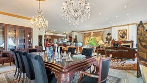 Dining - Lavish Villa in Archaia Korinthos With Swimming Pool (Corinth)