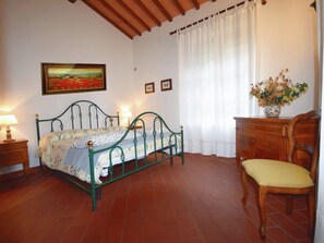 Apartment | 3 Schlafzimmer, individuell eingerichtet, Bettwäsche