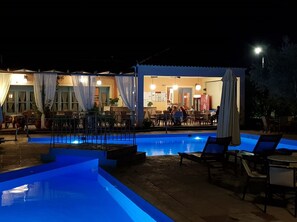 Pool - Lovely Apartment in Lesvos Island With Swimming Pool (Lesvos)