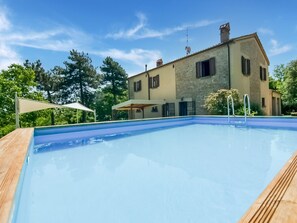 Vil·la | Piscina | Piscina coberta i piscina a l'aire lliure 