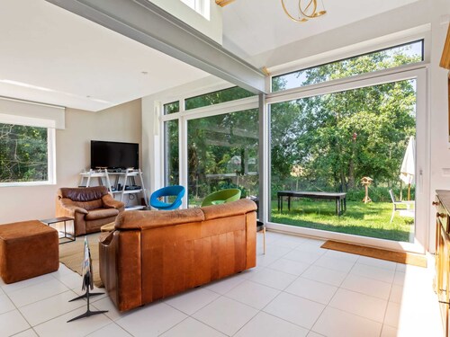 Villa in Kobbegem With Private Garden