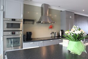 House | Private kitchen