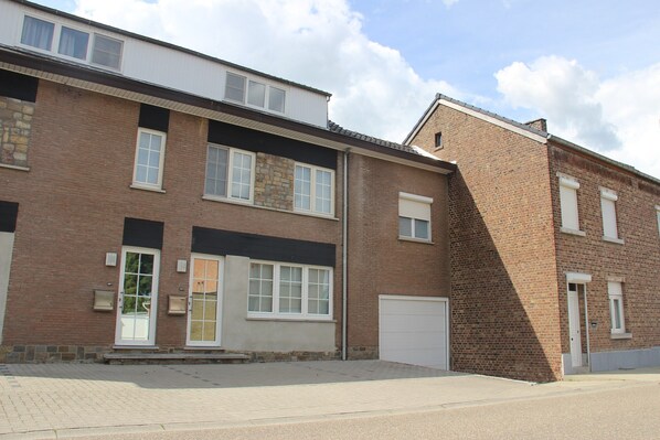House | Exterior