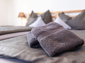 3 bedrooms, individually furnished, bed sheets