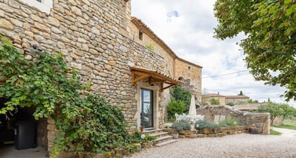 Heritage Farmhouse in Vagnas With Garden