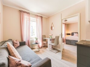 Living room - Pleasant Holiday Home in Bad Camberg near Forest (Bad Camberg)