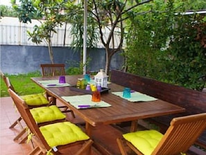 Dining - Belvilla by OYO Villa Etnea (Mascali)