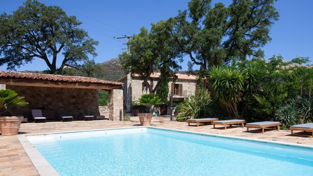 Outdoor pool - Serene Holiday Home in Felicito With Private Swimming Pool (Feliceto)
