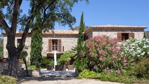 Exterior - Serene Holiday Home in Felicito With Private Swimming Pool (Feliceto)