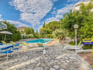 Pool - Enticing Apartment in Loano With Swimming Pool (Loano)
