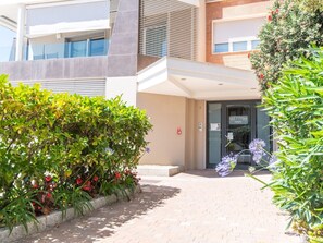 Reception - Charming Apartment in Arma di Taggia Near Vittorio Beach (Taggia)